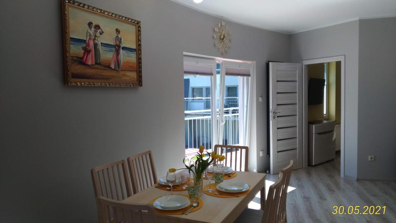 Dajax Apartament Pobierowo Buitenkant foto