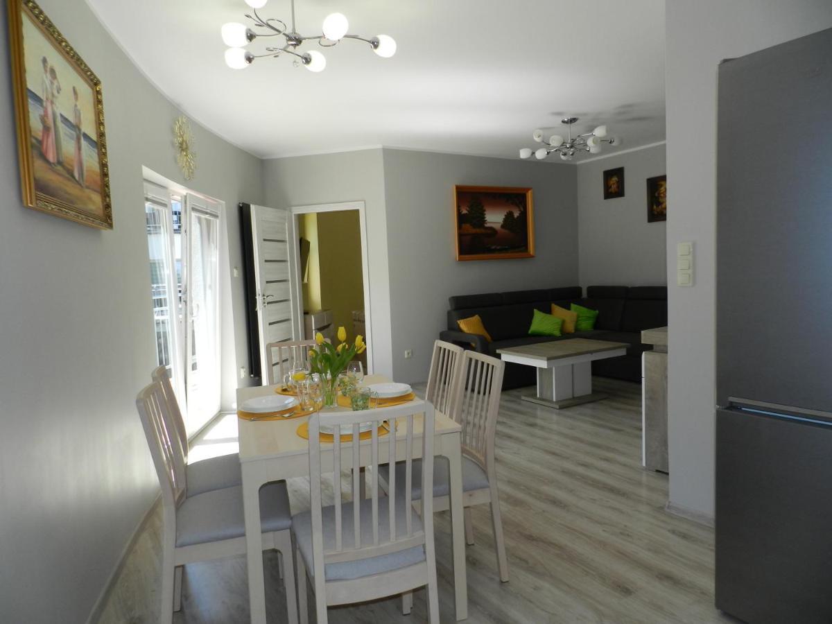 Dajax Apartament Pobierowo Buitenkant foto