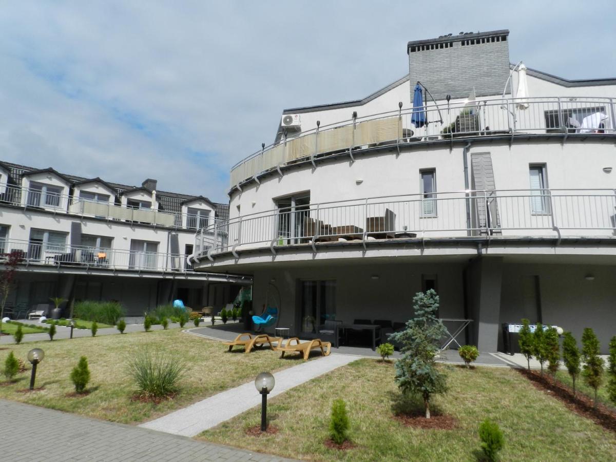 Dajax Apartament Pobierowo Buitenkant foto